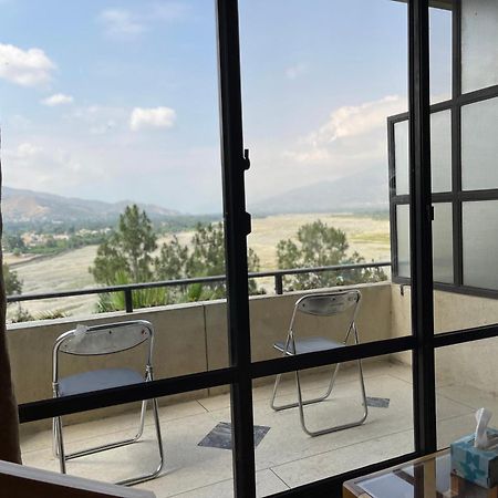 Rock City Resort Saidu Sharif Extérieur photo