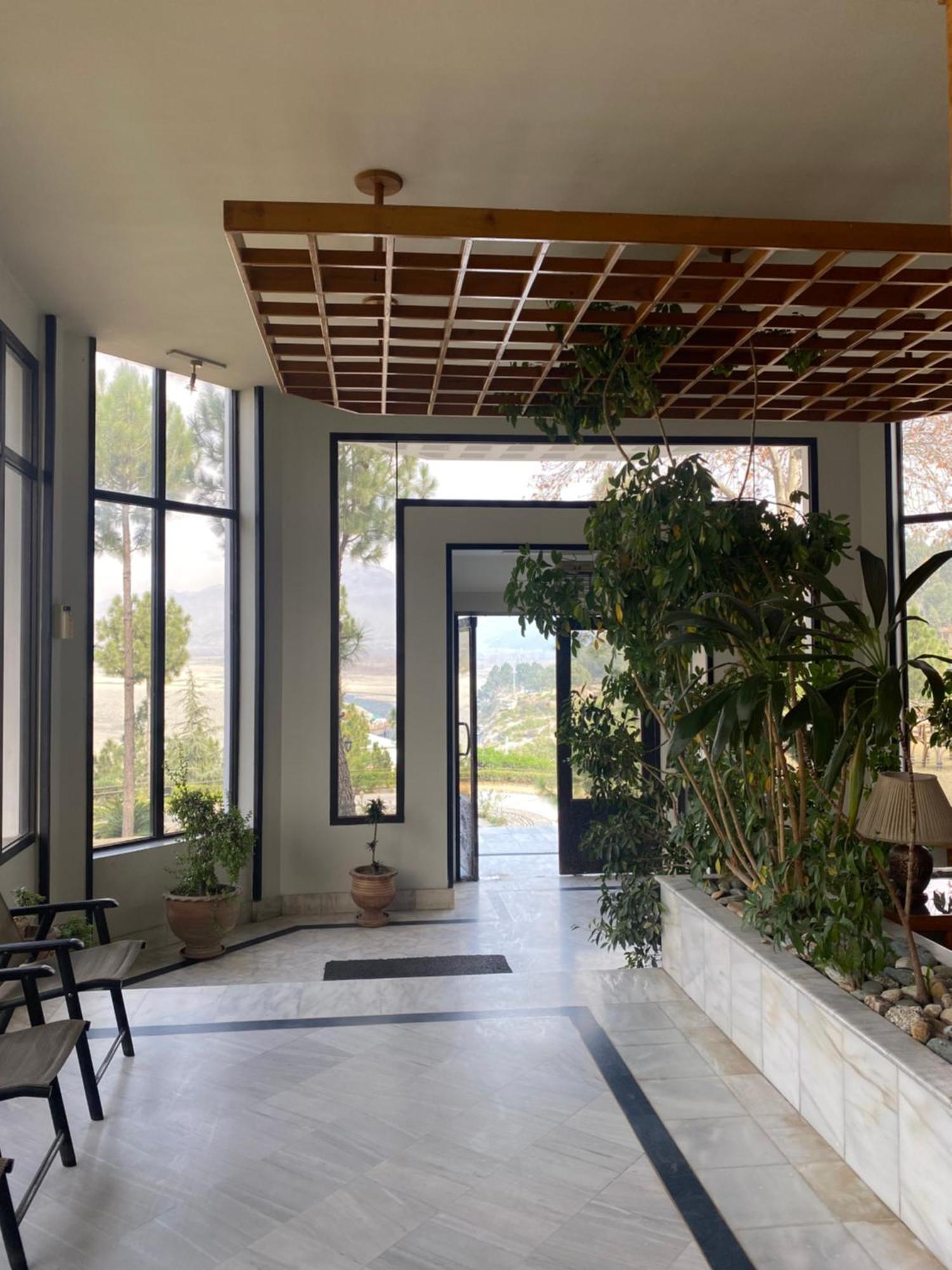 Rock City Resort Saidu Sharif Extérieur photo